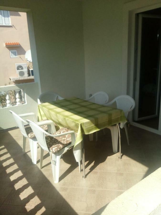 Apartmani Ivana Lopar Zewnętrze zdjęcie