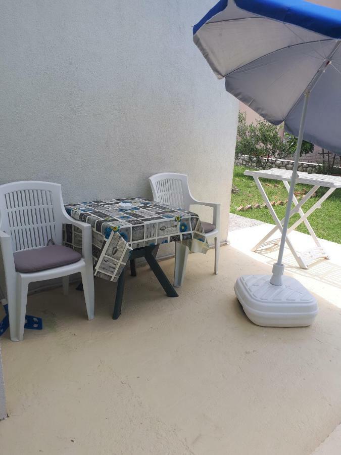 Apartmani Ivana Lopar Zewnętrze zdjęcie