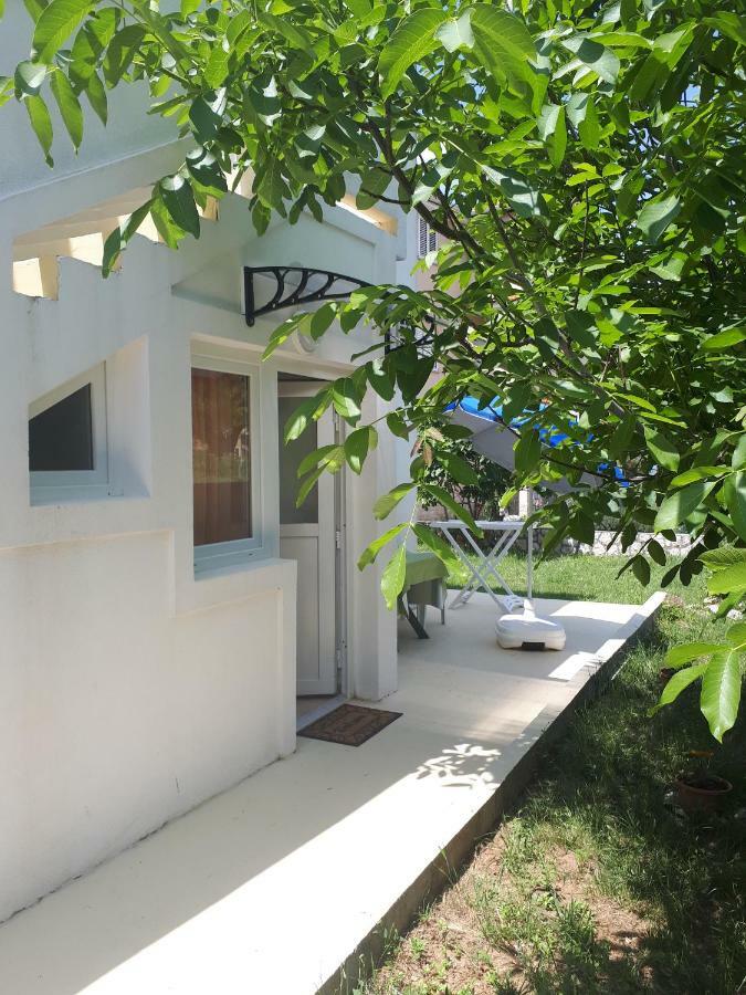Apartmani Ivana Lopar Zewnętrze zdjęcie