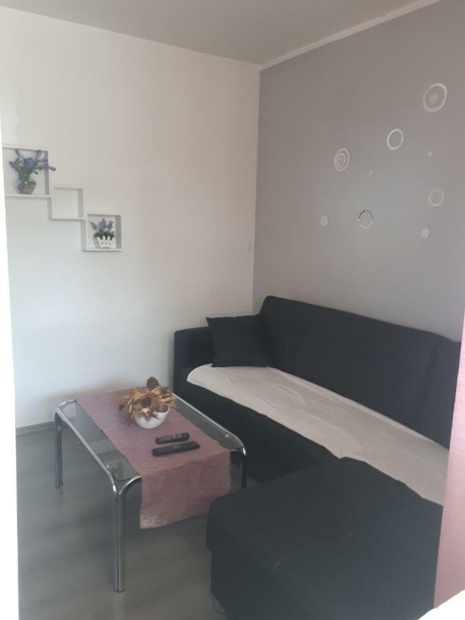 Apartmani Ivana Lopar Zewnętrze zdjęcie